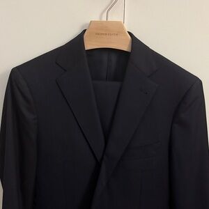 Men's Navy 100% wool suit